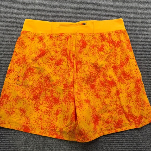 Under Armour Men's XL Speedpocket 7'' Printed Jogging Shorts Orange NWT $55 - Picture 4 of 9